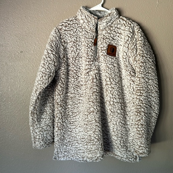 Runs like a M/L even though the tag says XXL, so will be listed as such - Picture 1 of 3